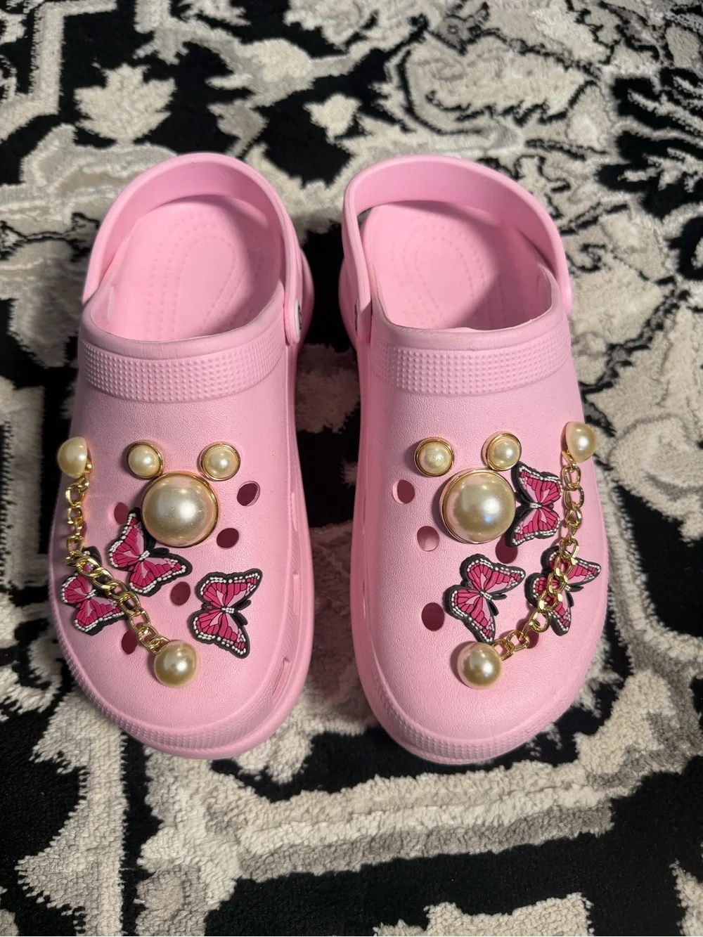 Pink Pearl Butterfly Clogs Slip On Garden Shoes Lightweight Comfort Sandals